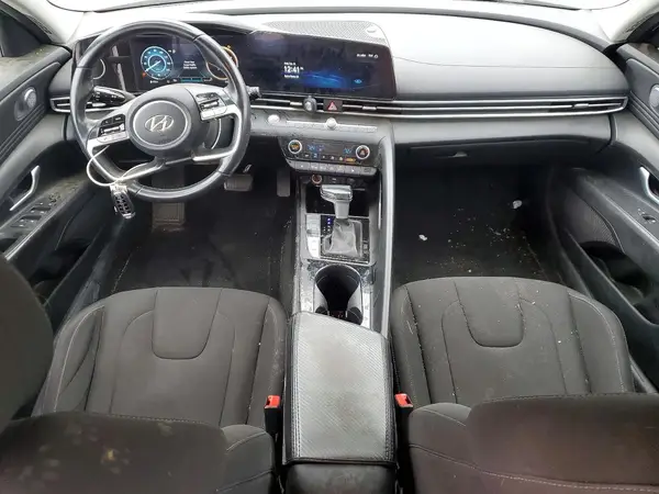 KMHLS4AG6PU466766 2023 HYUNDAI ELANTRA - Image 8