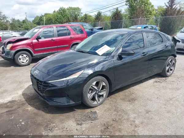 KMHLS4AG6PU508871 2023 HYUNDAI ELANTRA - Image 2