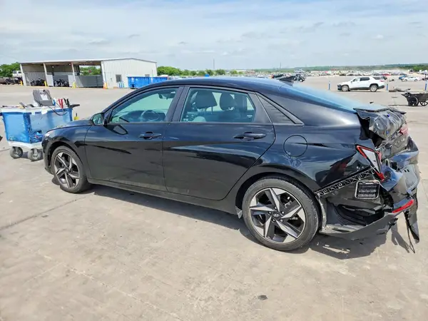 KMHLS4AG6PU524116 2023 HYUNDAI ELANTRA - Image 2
