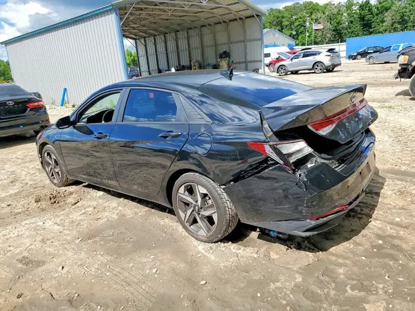 KMHLS4AG6PU525640 2023 HYUNDAI ELANTRA - Image 2