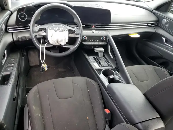 KMHLS4AG6PU528375 2023 HYUNDAI ELANTRA - Image 8