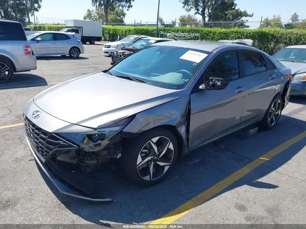 KMHLS4AG6PU543099 2023 HYUNDAI ELANTRA - Image 2