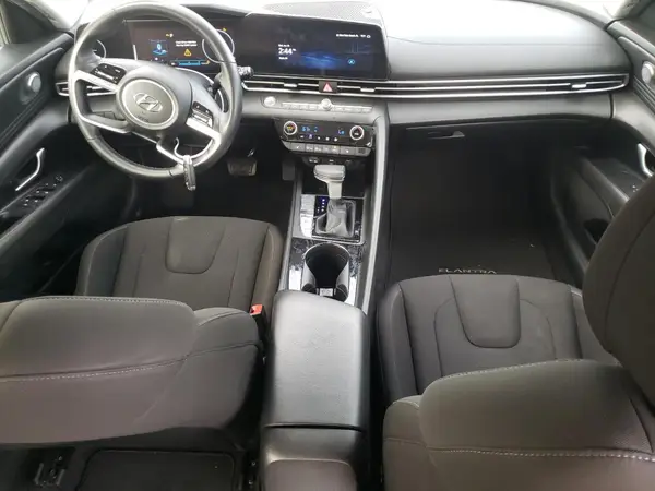 KMHLS4AG6PU551767 2023 HYUNDAI ELANTRA - Image 8
