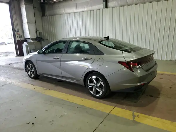 KMHLS4AG6PU553406 2023 HYUNDAI ELANTRA - Image 2