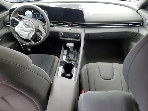 KMHLS4AG6PU563062 2023 HYUNDAI ELANTRA - Image 8