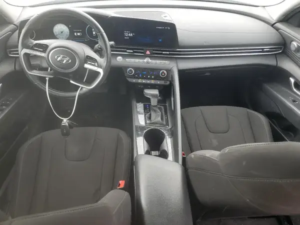 KMHLS4AG6PU566267 2023 HYUNDAI ELANTRA - Image 8
