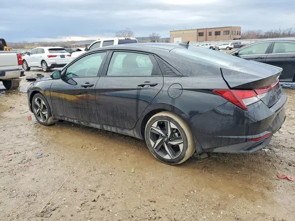 KMHLS4AG6PU568021 2023 HYUNDAI ELANTRA - Image 2