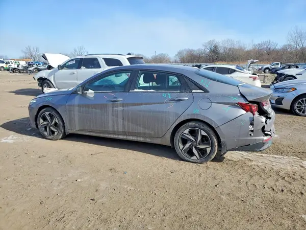 KMHLS4AG6PU571114 2023 HYUNDAI ELANTRA - Image 2