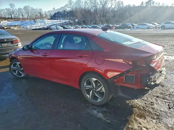KMHLS4AG6PU572795 2023 HYUNDAI ELANTRA - Image 2