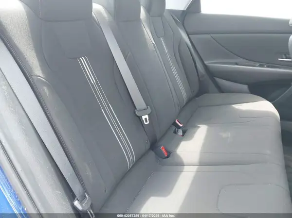 KMHLS4AG6PU587782 2023 HYUNDAI ELANTRA - Image 8