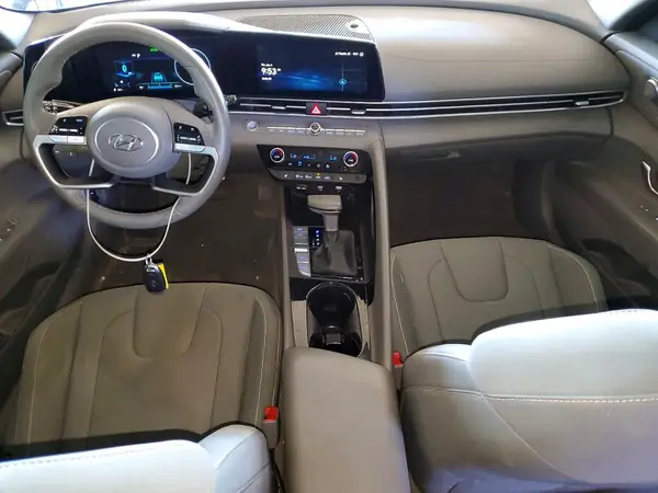 KMHLS4AG6PU591783 2023 HYUNDAI ELANTRA - Image 8