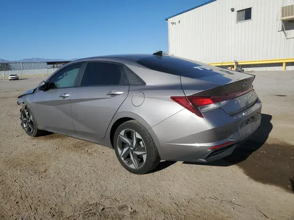 KMHLS4AG6PU625527 2023 HYUNDAI ELANTRA - Image 2
