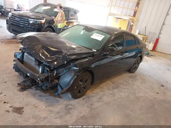 KMHLS4AG7NU216871 2022 HYUNDAI ELANTRA - Image 2