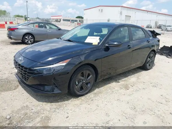 KMHLS4AG7NU217468 2022 HYUNDAI ELANTRA - Image 2