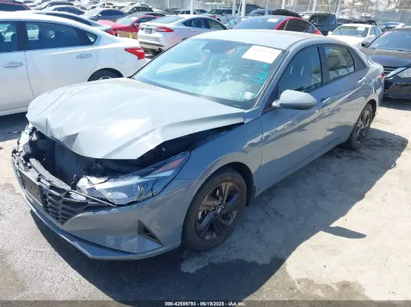 KMHLS4AG7NU217969 2022 HYUNDAI ELANTRA - Image 2