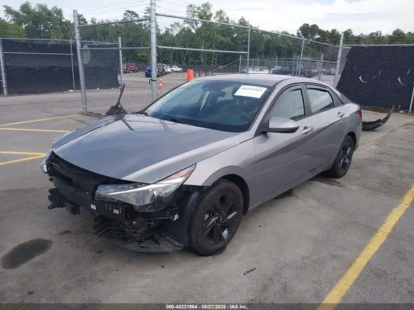 KMHLS4AG7NU253564 2022 HYUNDAI ELANTRA - Image 2