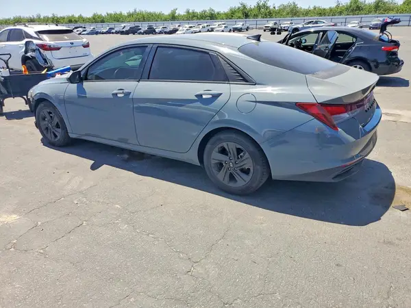 KMHLS4AG7NU303718 2022 HYUNDAI ELANTRA - Image 2