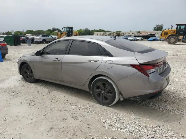 KMHLS4AG7NU307221 2022 HYUNDAI ELANTRA - Image 2