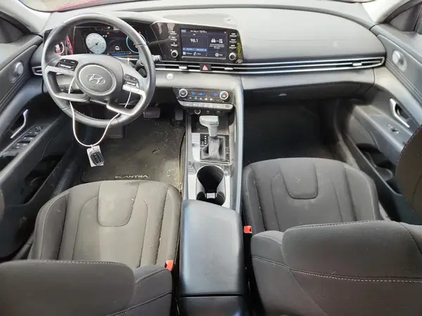 KMHLS4AG7NU307591 2022 HYUNDAI ELANTRA - Image 8