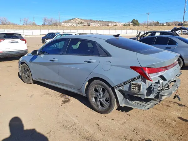 KMHLS4AG7NU308286 2022 HYUNDAI ELANTRA - Image 2