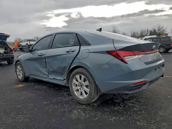 KMHLS4AG7NU323211 2022 HYUNDAI ELANTRA - Image 2