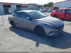 KMHLS4AG7NU339957 2022 HYUNDAI ELANTRA