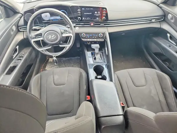 KMHLS4AG7NU367628 2022 HYUNDAI ELANTRA - Image 8