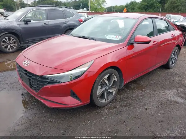 KMHLS4AG7PU388319 2023 HYUNDAI ELANTRA - Image 2