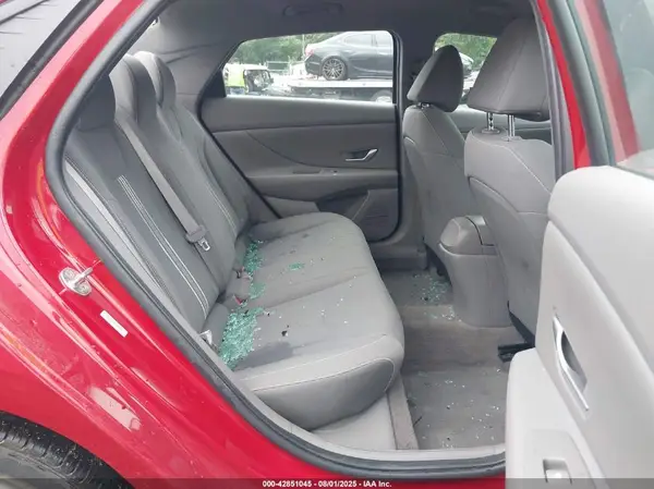 KMHLS4AG7PU388319 2023 HYUNDAI ELANTRA - Image 8