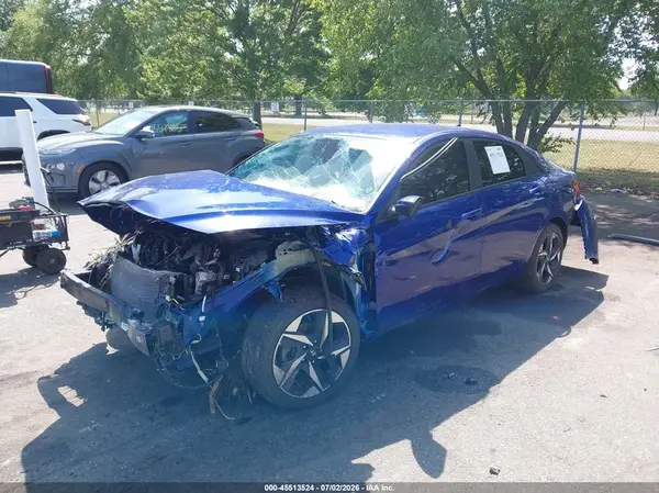KMHLS4AG7PU408570 2023 HYUNDAI ELANTRA - Image 2