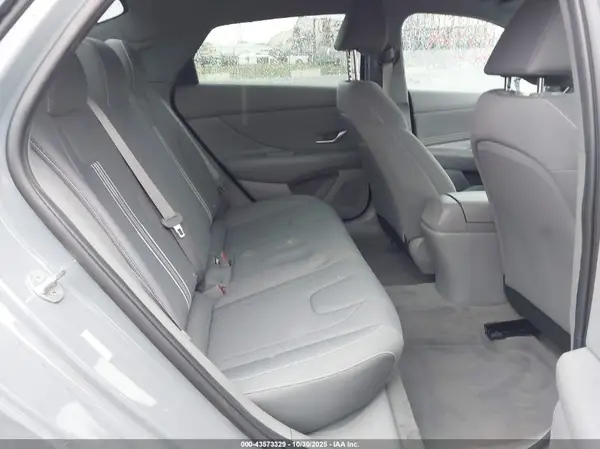 KMHLS4AG7PU411145 2023 HYUNDAI ELANTRA - Image 8
