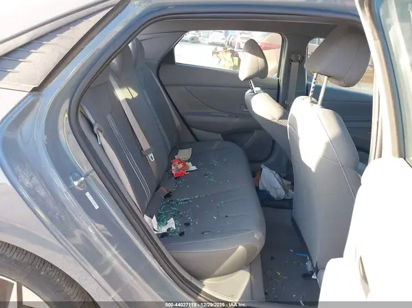 KMHLS4AG7PU413865 2023 HYUNDAI ELANTRA - Image 8