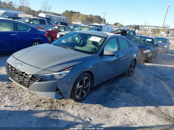 KMHLS4AG7PU427166 2023 HYUNDAI ELANTRA - Image 2