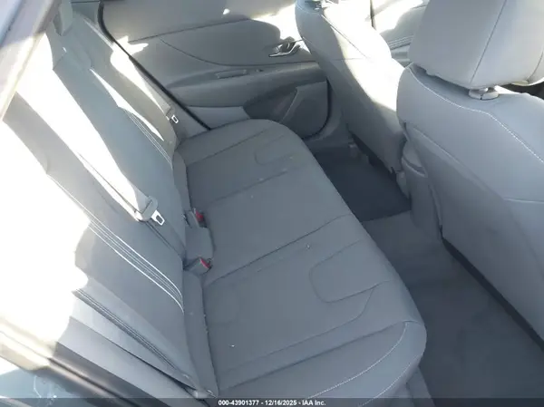 KMHLS4AG7PU427166 2023 HYUNDAI ELANTRA - Image 8