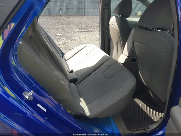 KMHLS4AG7PU430651 2023 HYUNDAI ELANTRA - Image 8