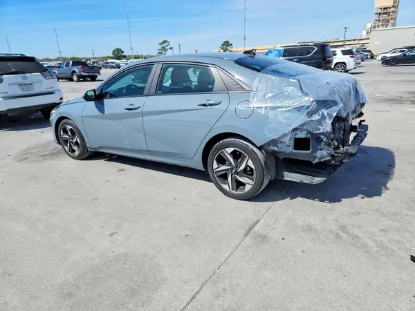 KMHLS4AG7PU436742 2023 HYUNDAI ELANTRA - Image 2