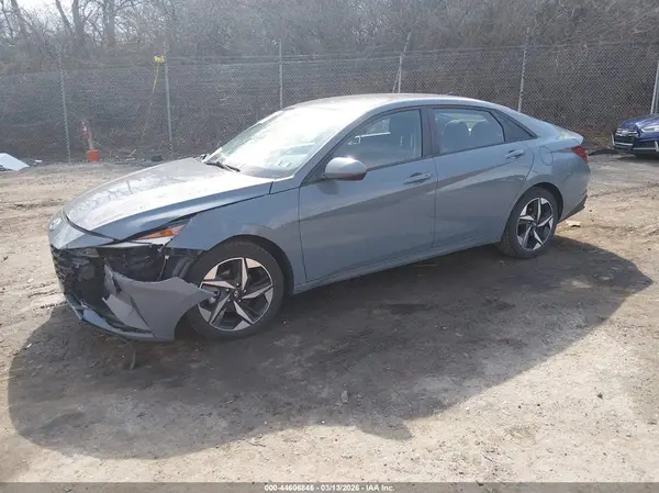 KMHLS4AG7PU441813 2023 HYUNDAI ELANTRA - Image 2