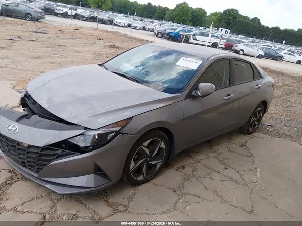 KMHLS4AG7PU472981 2023 HYUNDAI ELANTRA - Image 2