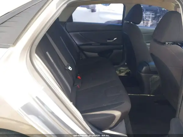 KMHLS4AG7PU483737 2023 HYUNDAI ELANTRA - Image 8
