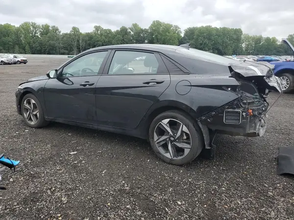 KMHLS4AG7PU516977 2023 HYUNDAI ELANTRA - Image 2