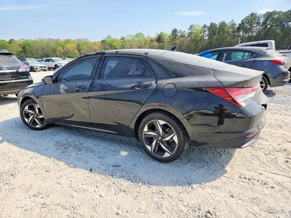 KMHLS4AG7PU526148 2023 HYUNDAI ELANTRA - Image 2