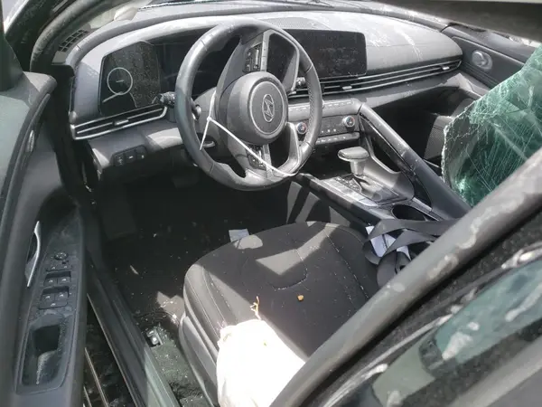 KMHLS4AG7PU558940 2023 HYUNDAI ELANTRA - Image 8