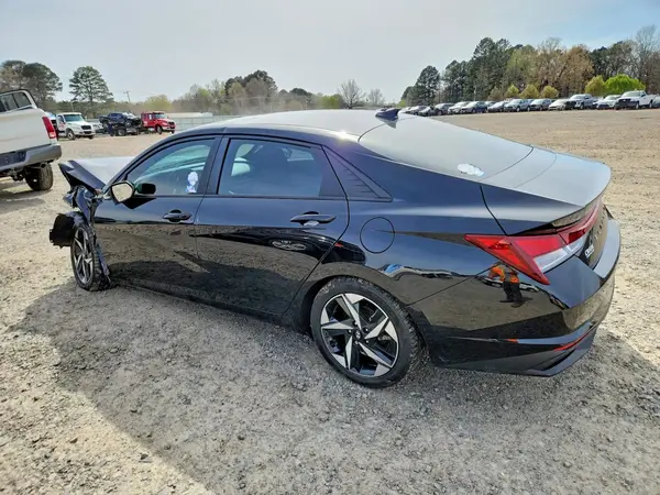 KMHLS4AG7PU564608 2023 HYUNDAI ELANTRA - Image 2