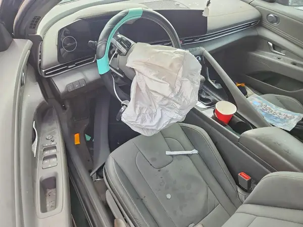 KMHLS4AG7PU564608 2023 HYUNDAI ELANTRA - Image 8