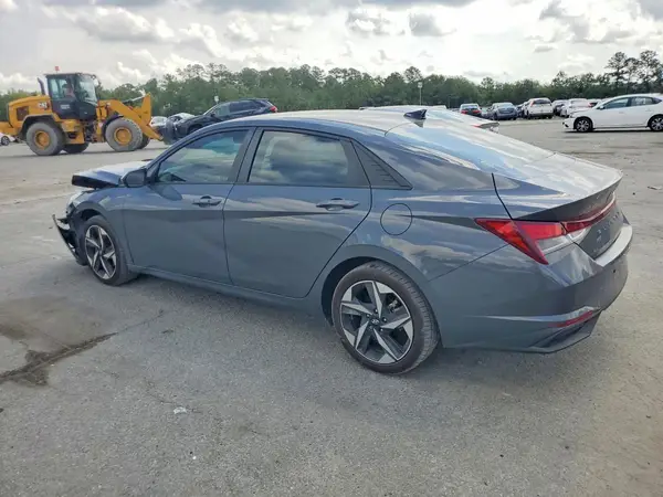KMHLS4AG7PU570389 2023 HYUNDAI ELANTRA - Image 2