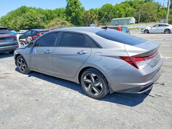 KMHLS4AG7PU574183 2023 HYUNDAI ELANTRA - Image 2