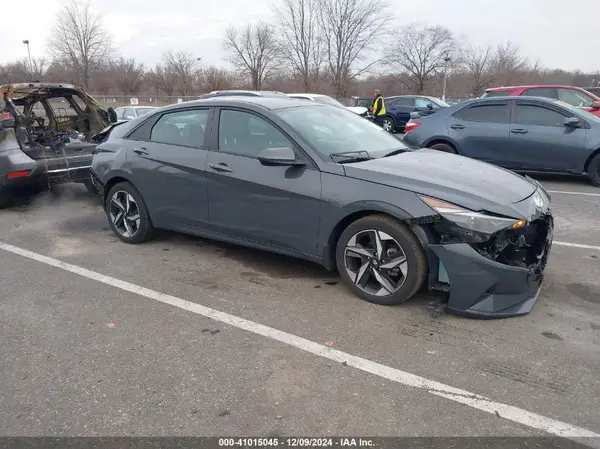 KMHLS4AG7PU574863 2023 HYUNDAI ELANTRA - Image 1