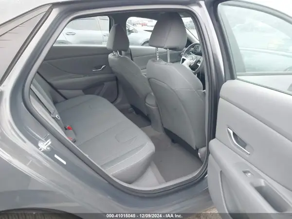 KMHLS4AG7PU574863 2023 HYUNDAI ELANTRA - Image 8