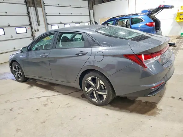 KMHLS4AG7PU592392 2023 HYUNDAI ELANTRA - Image 2