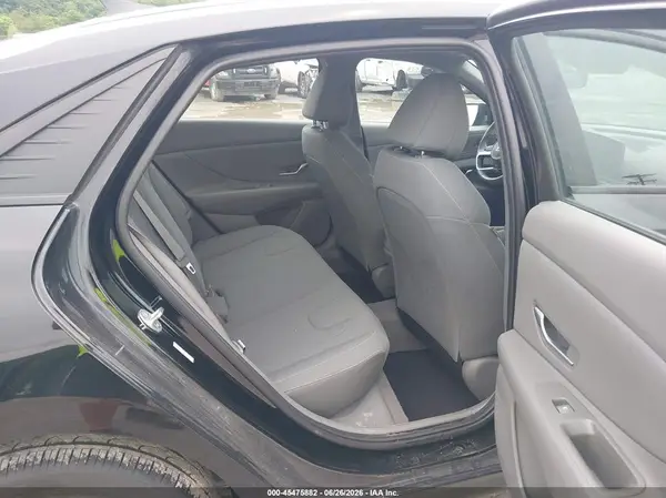 KMHLS4AG7PU595793 2023 HYUNDAI ELANTRA - Image 8